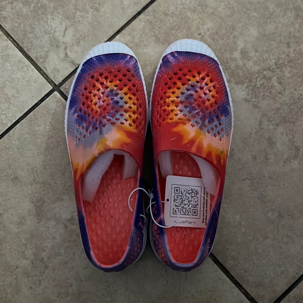 Layers 8 Tie dyed rubber shoes
